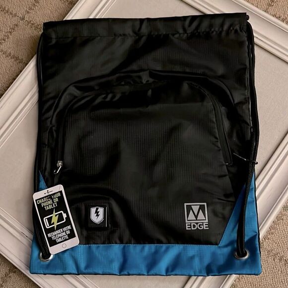 M Edge Tech Sackpack with Rechargeable portable phone battery NWT BLACK/ Blue - Picture 3 of 8